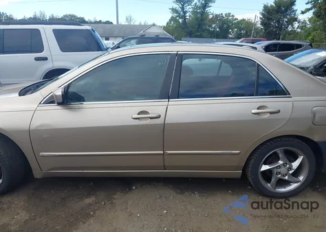 2006 Honda Accord 3.0 Ex z USA, uszkodzony, nr VIN 1HGCM66846A013923
